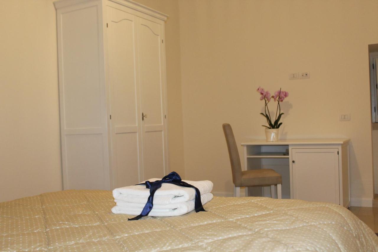 B&B Palazzo Rochira Castellaneta Extérieur photo
